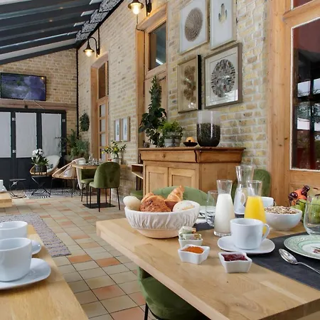 Guest house Les Berges 3*