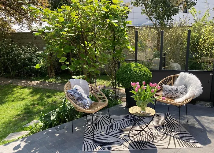 بيت ضيافة Les Berges 3*