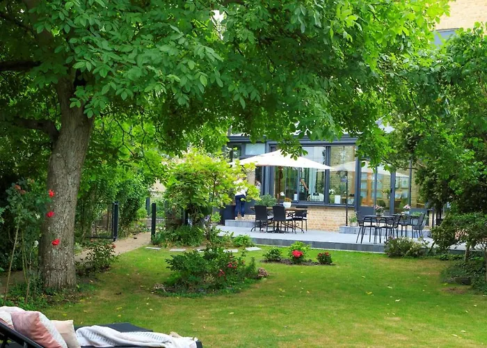 بيت ضيافة Les Berges