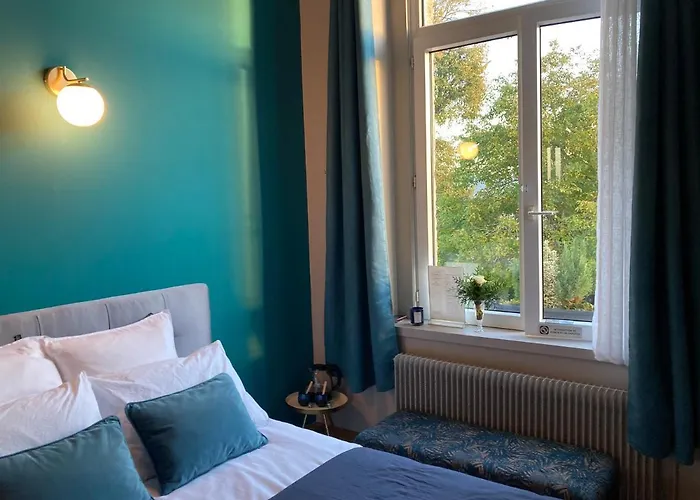 بيت ضيافة Les Berges 3*