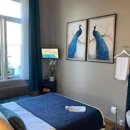 Les Berges Guest house 3*