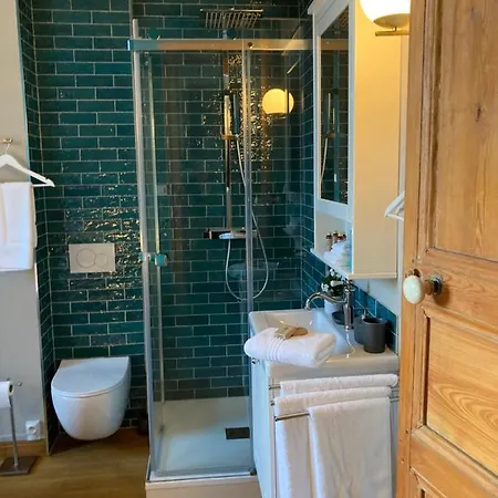 Guest house Les Berges 3*